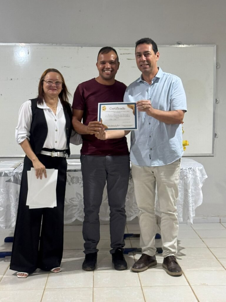 Novos Gestores Escolares Recebem As Boas Vindas Do Prefeito De Lucena, Léo Bandeira, Em Cerimônia Ocorrida No Centro De Capacitação